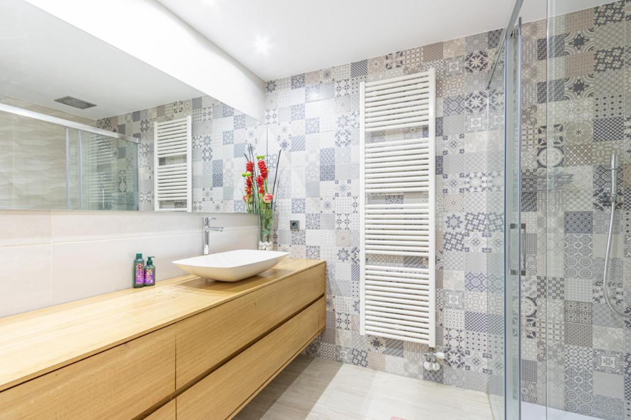 Dali City Apartamento Figueres  Dış mekan fotoğraf