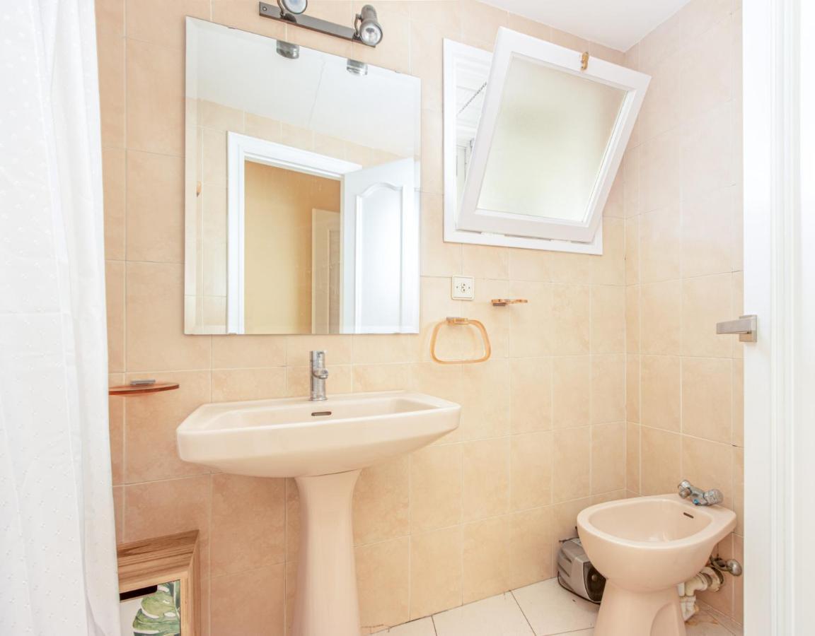 Dali City Apartamento Figueres  Dış mekan fotoğraf